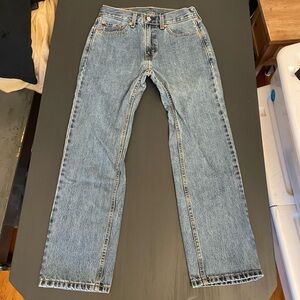 Levi's Men's Classic Buttonfly 505 Straight Blue Jeans